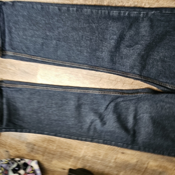Old Navy Straight Leg Jeans - Picture 3 of 4